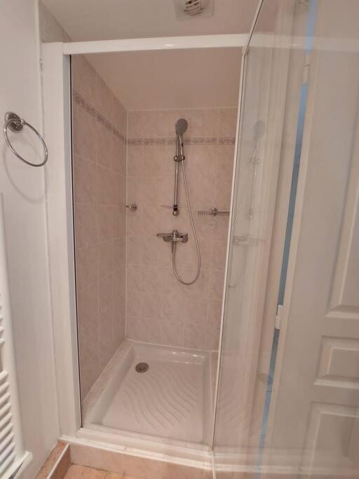 Appartement T3 agréable, proche centre et plage. Carqueiranne Esterno foto